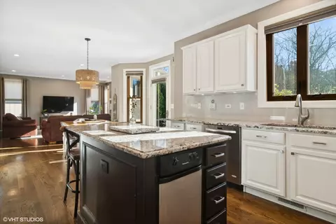 1415 Mallard Ln, Hoffman Estates, IL 60192 photo 14