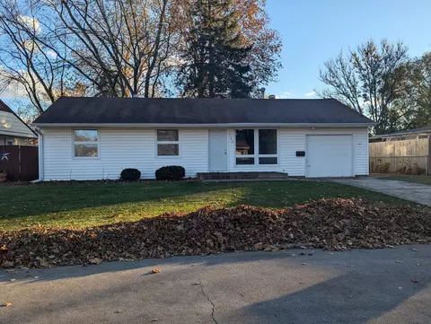 1152 Englewood Dr, Rantoul, IL 61866
