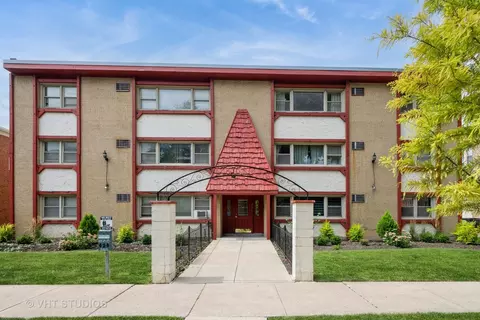 415 S Lombard Ave #307, Oak Park, IL 60302