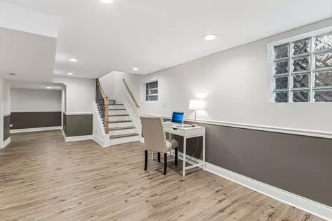 Entry Way - 414 E 90th St, Chicago, IL 60619 photo 4 of 4