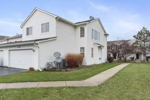 2261 Reflections Dr #C1001, Aurora, IL 60502