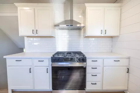 1160 W Tower Rd, Kankakee, IL 60901 photo 9