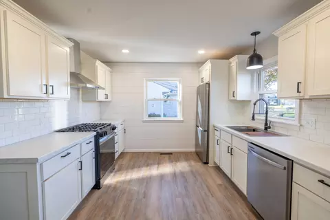 1160 W Tower Rd, Kankakee, IL 60901 photo 7
