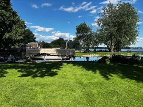 5202 N Leeside St, Mchenry, IL 60050 photo 19