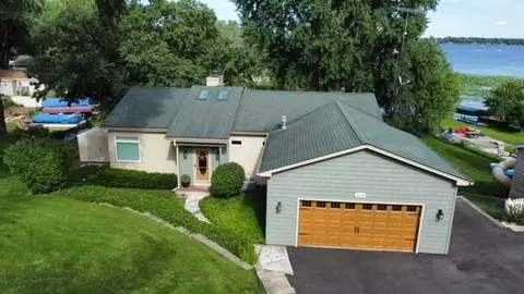 5202 N Leeside St, Mchenry, IL 60050 photo 18