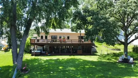 5202 N Leeside St, Mchenry, IL 60050 photo 20