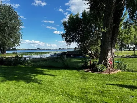 5202 N Leeside St, Mchenry, IL 60050 photo 29
