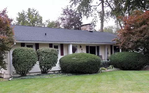 404 Dennis Dr, Danville, IL 61832
