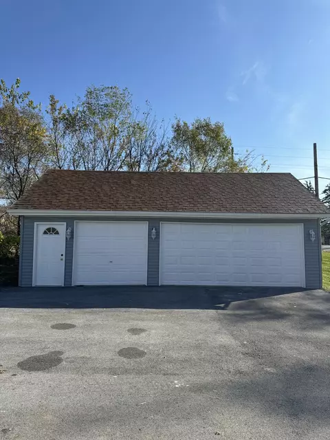 33 E 31st St, Steger, IL 60475 photo 40