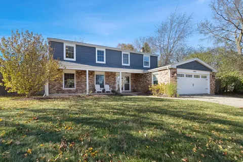 1005 Garfield Ave, Libertyville, IL 60048