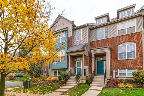 232 Station Park Cir, Grayslake, IL 60030