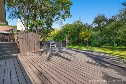 4 E Gartner Rd, Naperville, IL 60540 photo 24
