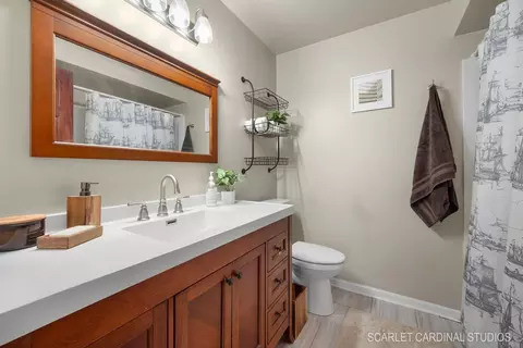 4 E Gartner Rd, Naperville, IL 60540 photo 16