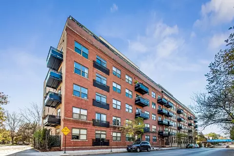 1735 W Diversey Ave #518, Chicago, IL 60614