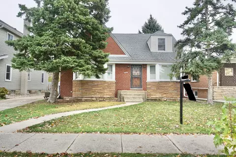 4727 N Newcastle Ave, Harwood Heights, IL 60706