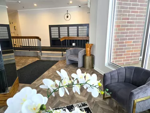 3925 Triumvera Dr #16C, Glenview, IL 60025 photo 3