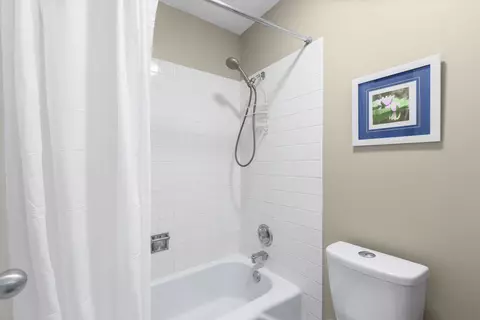 3925 Triumvera Dr #16C, Glenview, IL 60025 photo 19