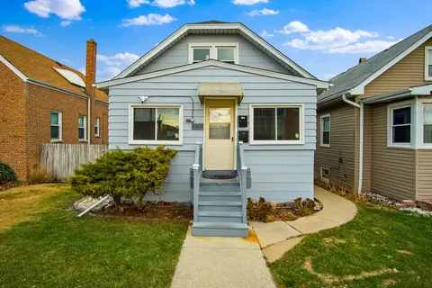 5305 N Northwest Hwy, Chicago, IL 60630