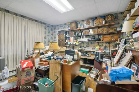 1004 Dobson St, Evanston, IL 60202 photo 9