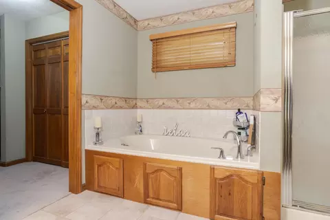 1106 Asbury Farms Cc Ct, Normal, IL 61761 photo 27