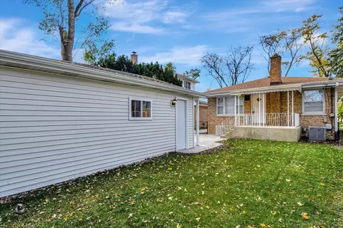 3057 Terry Ln, Broadview, IL 60155 photo 22