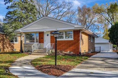 3057 Terry Ln, Broadview, IL 60155 photo 2