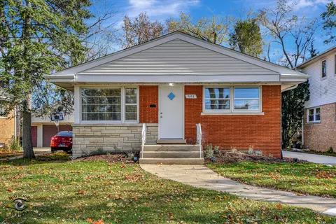 3057 Terry Ln, Broadview, IL 60155