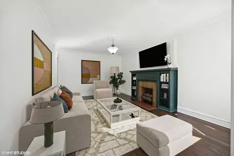 662 E 51st St #2E, Chicago, IL 60615 photo 4