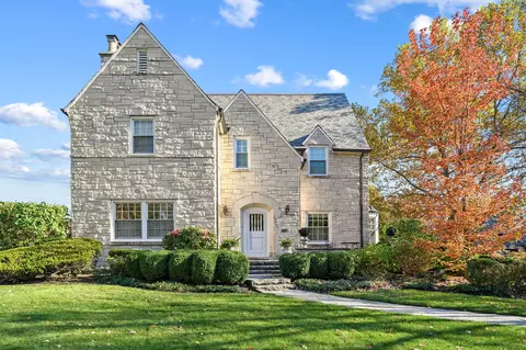 6201 N Knox Ave, Chicago, IL 60646