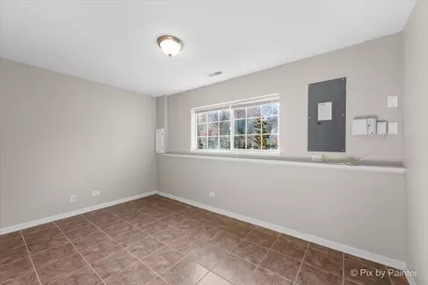 225 Cassidy Ln, Elgin, IL 60124 photo 26