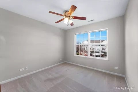 225 Cassidy Ln, Elgin, IL 60124 photo 22
