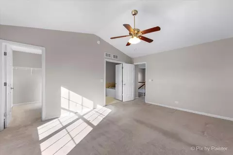 225 Cassidy Ln, Elgin, IL 60124 photo 16