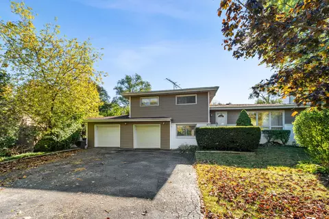 Exterior - 517 Deerpath Ct, Deerfield, IL 60015 photo 8 of 8