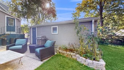 236 Evolution Ave, Highwood, IL 60040 photo 17
