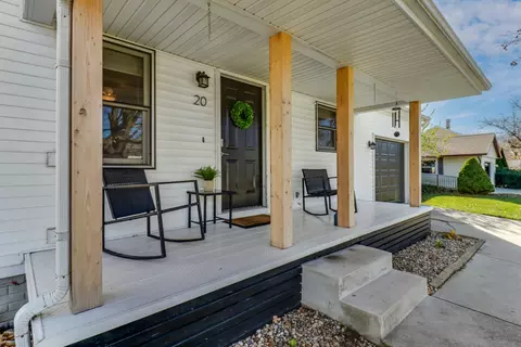 Exterior - 20 Yew Ct, Bloomington, IL 61701 photo 2 of 10