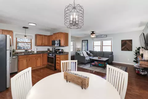 Dining - 20 Yew Ct, Bloomington, IL 61701 photo 2 of 3