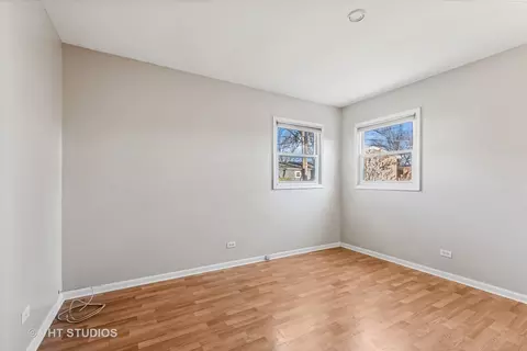 Bedroom - 1004 Beverly Dr, Wheeling, IL 60090 photo 3 of 3
