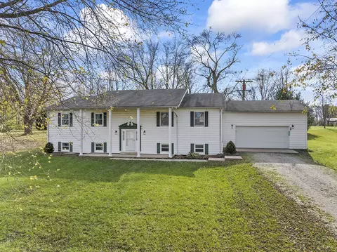 12945 W Smith Rd, Manhattan, IL 60442