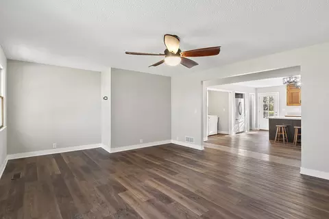 12945 W Smith Rd, Manhattan, IL 60442 photo 9