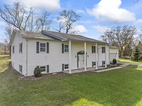12945 W Smith Rd, Manhattan, IL 60442 photo 4