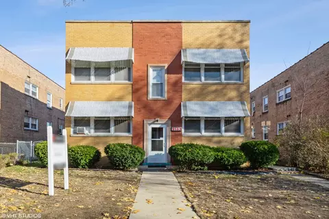9133 La Crosse Ave, Skokie, IL 60077