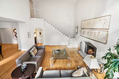 20 E Cedar St #6D, Chicago, IL 60611 photo 9