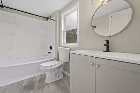 Bath - 5301 Maplehill Dr, Mccullom Lake, IL 60050 photo 1 of 1