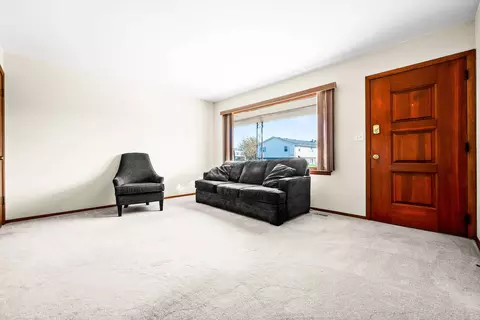 2110 Todd Dr #3, Bloomington, IL 61704 photo 4