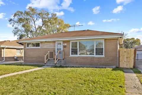 1367 Buffalo Ave, Calumet City, IL 60409