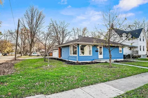 Exterior - 409 E Willow St, Normal, IL 61761 photo 4 of 4