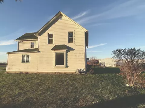 3307 W Rock Falls Rd, Rock Falls, IL 61071