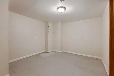 500 E 87th Pl, Chicago, IL 60619 photo 19