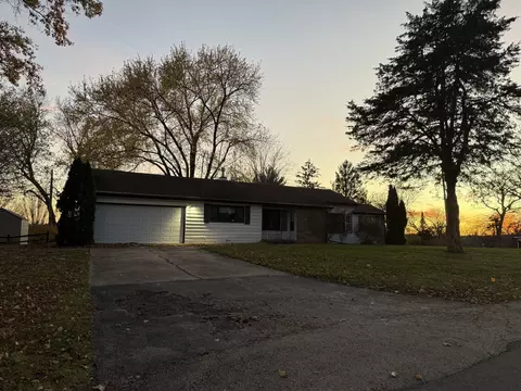 1277 Fairway Dr, Freeport, IL 61032 photo 10