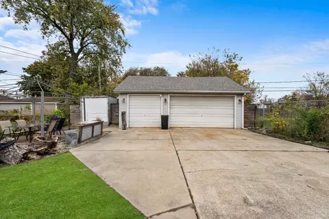 8224 45th Pl, Lyons, IL 60534 photo 17
